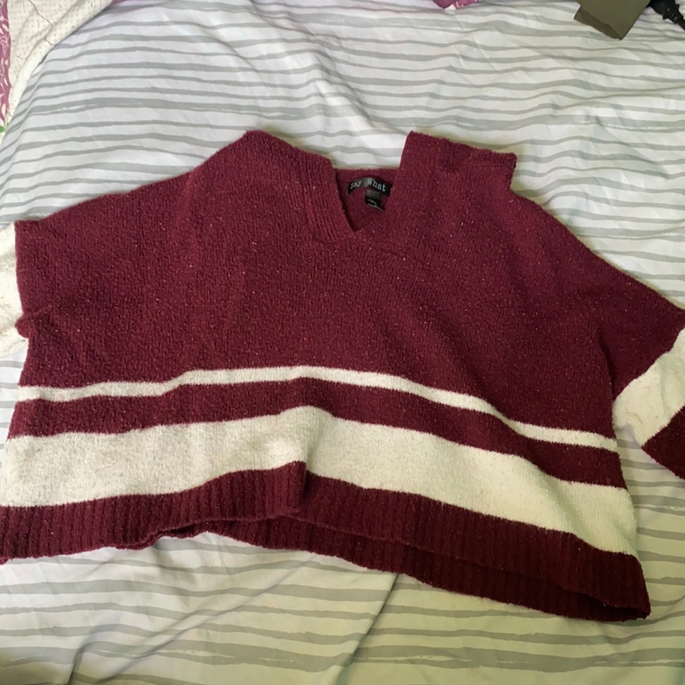 Long sleeve sweater crop